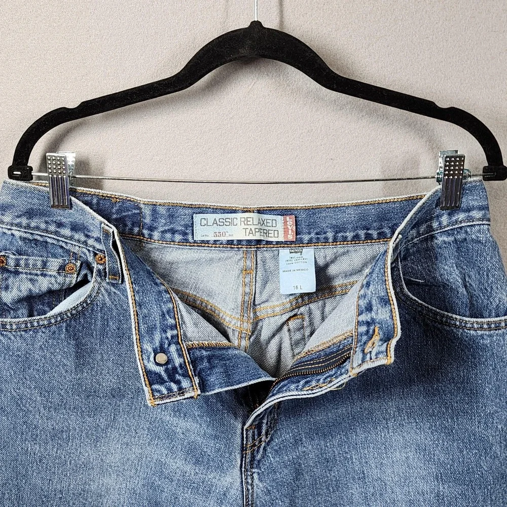 Vintage Levis 550 Relaxed Fit Tapered Leg Mom Jeans Size 16L High Rise Denim 90s